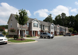 Sandy Ridge Apartments in Wendell, NC - Building Photo - Building Photo