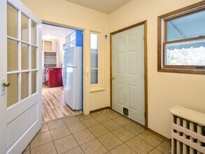 42 Central Ave in Sea Cliff, NY - Building Photo - Building Photo