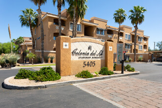 Colonia Del Sol Apartments in Phoenix, AZ - Building Photo - Building Photo