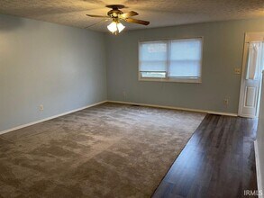 438 W Northlane Dr in Bloomington, IN - Building Photo - Building Photo