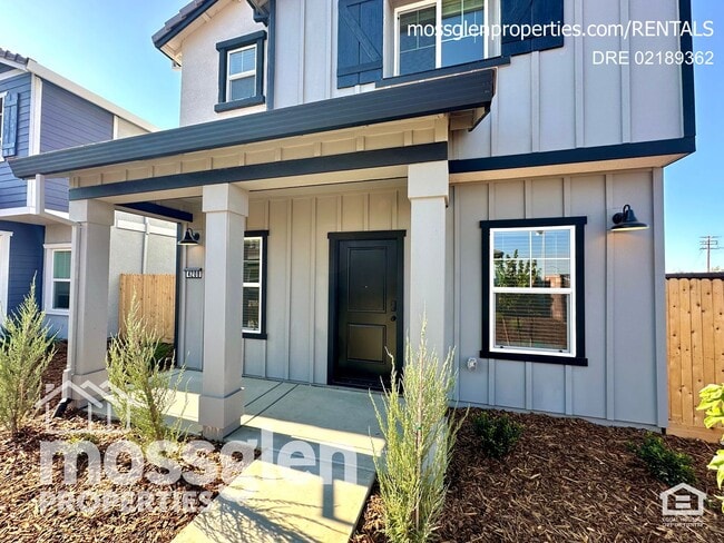 4208 Aura Way in Rancho Cordova, CA - Building Photo - Building Photo