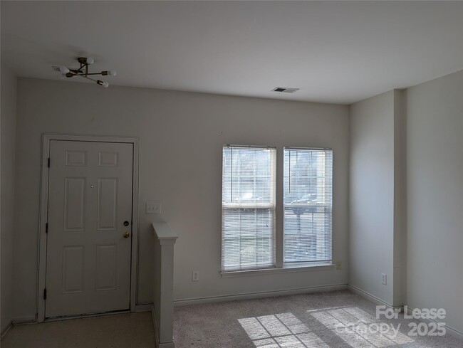 7974 Mariners Pointe Cir in Denver, NC - Building Photo - Building Photo
