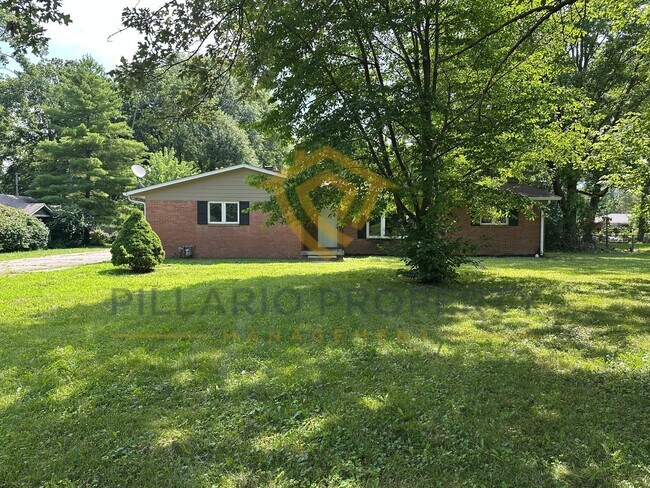 1321 Schleicher Ave in Indianapolis, IN - Building Photo - Building Photo