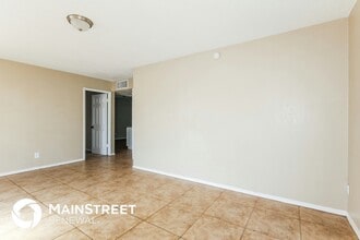 7624 W Osborn Rd in Phoenix, AZ - Building Photo - Building Photo