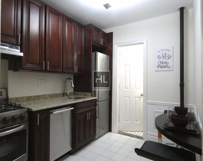 property at 211 E 88th St