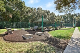 Meridian Luxury Condominiums in Tampa, FL - Building Photo - Building Photo