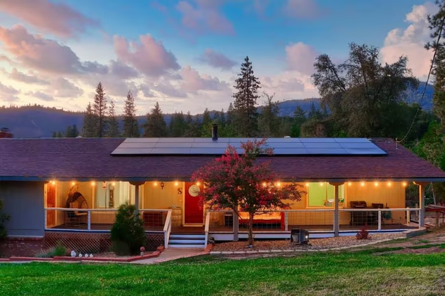 5663 Creel Rd in Mariposa, CA - Building Photo - Building Photo