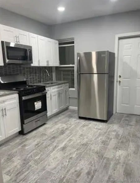 1220 Pembroke St, Unit 3R in Bridgeport, CT - Building Photo - Building Photo