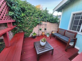 5001 63rd St in San Diego, CA - Building Photo