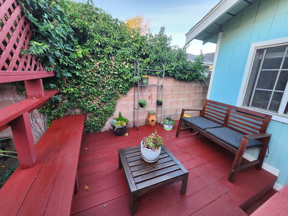 5001 63rd St in San Diego, CA - Building Photo