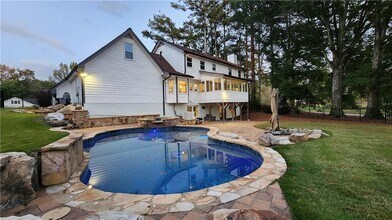 3250 Indian Hills Dr in Marietta, GA - Building Photo - Building Photo