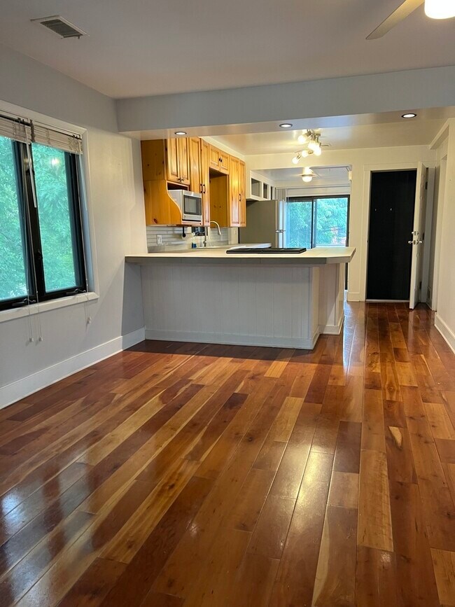 2128 N Hoyne Ave in Chicago, IL - Building Photo - Building Photo