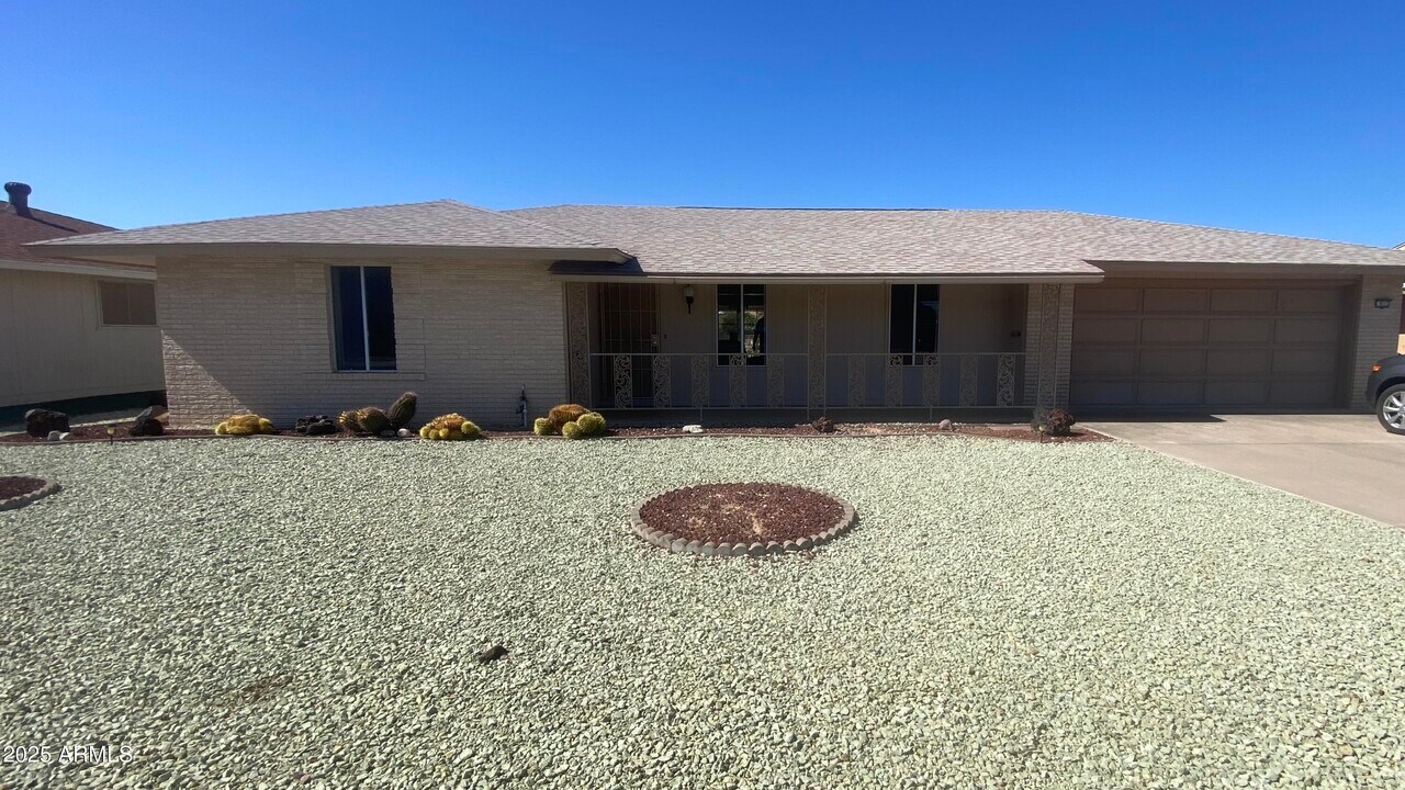 9513 W Newport Dr in Sun City, AZ - Building Photo