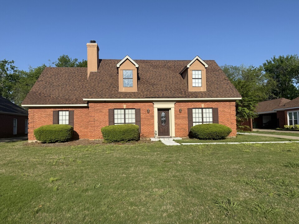 1518 Worthing Rd in Montgomery, AL - Building Photo