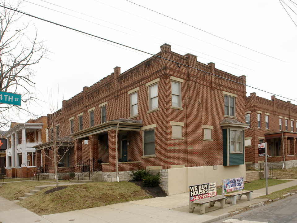 305-311 Chittenden Ave in Columbus, OH - Building Photo