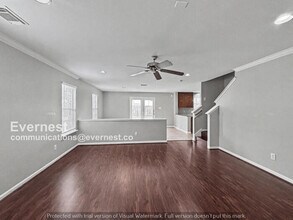 20730 Springlight Ln in Spring, TX - Foto de edificio - Building Photo