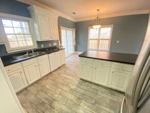 207 Ivy Park Ln in Lexington, SC - Building Photo - Building Photo