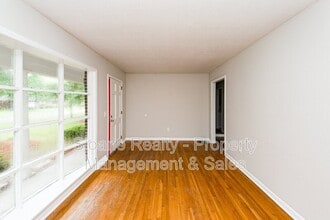 1010 Yorktown Dr in Charleston, SC - Building Photo - Building Photo