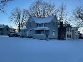 901 W Beardsley Ave in Elkhart, IN - Building Photo - Building Photo