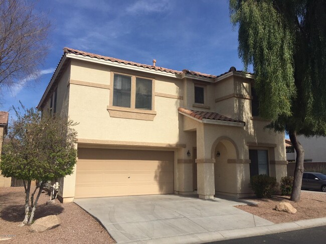 2636 S Sailors Way in Gilbert, AZ - Foto de edificio - Building Photo