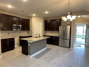 2629 Bernadino Dr in La Marque, TX - Building Photo - Building Photo