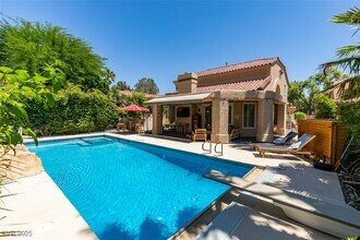 5133 Southern Hills Ln in Las Vegas, NV - Building Photo - Building Photo