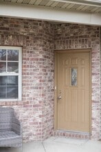 1588 E 56th Pl in Merrillville, IN - Building Photo - Building Photo