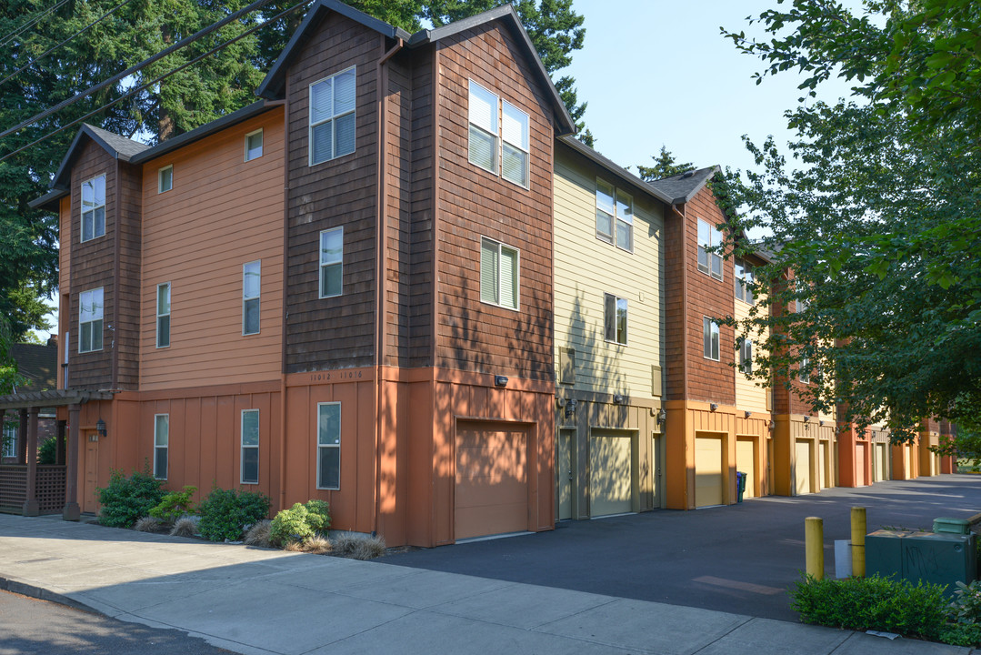 Gables on Stark in Portland, OR - Foto de edificio