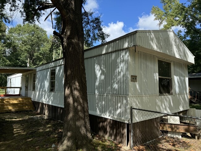 1418 Stamps St in Jacksonville, AR - Building Photo - Building Photo