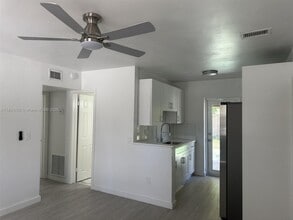 1754 NE 48th Ct in Pompano Beach, FL - Building Photo - Building Photo