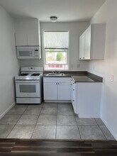 431 W 2nd St, Unit B in Los Angeles, CA - Building Photo - Building Photo