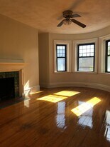 535 Newbury St, Unit 3R in Boston, MA - Building Photo