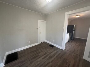 4919 Orion Ave in Indianapolis, IN - Building Photo - Building Photo