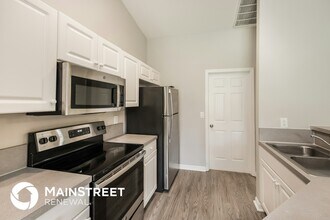 7470 Franzino Ave in North Port, FL - Building Photo - Building Photo