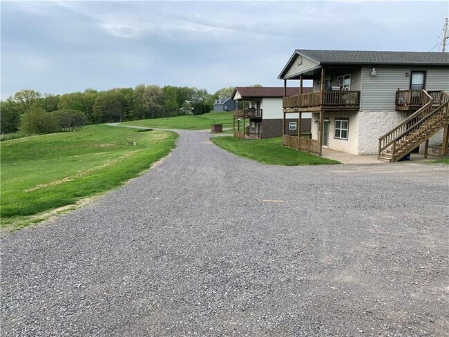 236 Sunnyland Dr in Portersville, PA - Building Photo - Building Photo