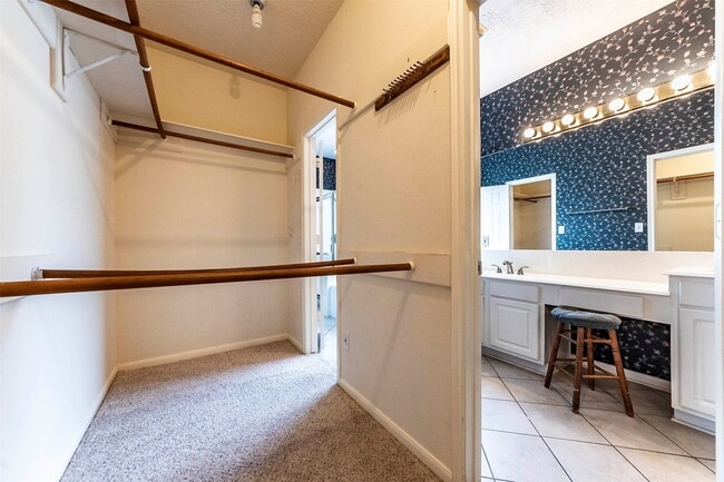 property at 2608 Leroy St