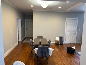 3155 W Augusta Blvd in Chicago, IL - Building Photo - Building Photo