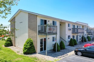 The Charleston in Findlay, OH - Building Photo