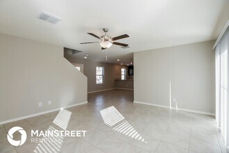 8227 West Odeum Ln in Phoenix, AZ - Building Photo - Building Photo