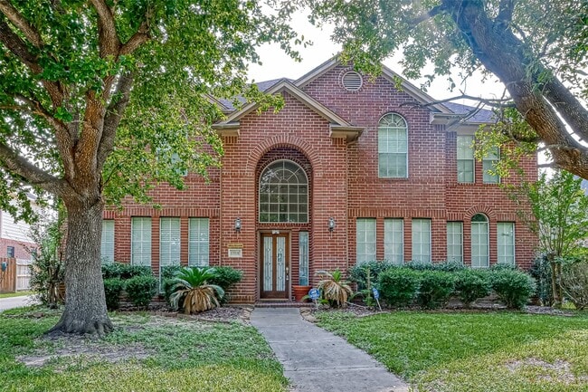 property at 6806 Rhodes Ct