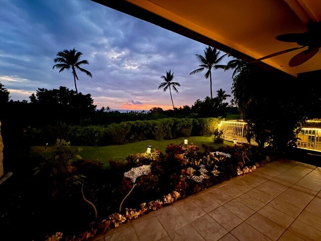 property at 78-7030-7030 Alii Dr