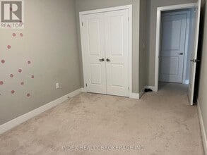 677 Chelton Rd in London, ON - Building Photo - Building Photo