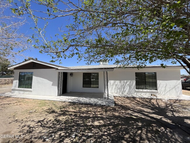 property at 10221 Socorro Rd