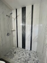 12550 Newbrook Dr in Houston, TX - Building Photo - Building Photo