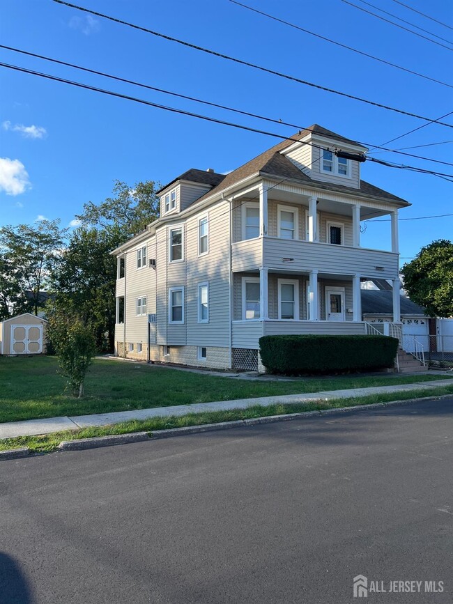 156 Holly St in Port Reading, NJ - Building Photo - Building Photo