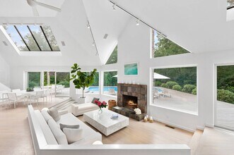 5 Ely Brook to Hands Creek Rd in East Hampton, NY - Building Photo - Building Photo