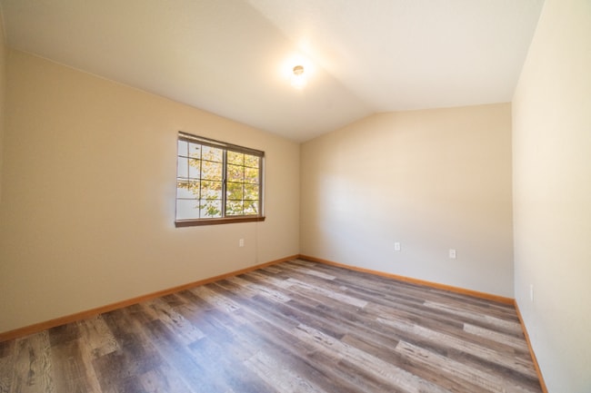 1221 University Ave, Unit F301 in Fort Collins, CO - Building Photo - Building Photo