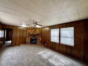 6801 19th St in Lubbock, TX - Building Photo - Building Photo