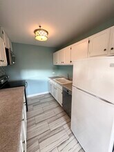 3275 Kirchoff Rd in Rolling Meadows, IL - Building Photo - Building Photo