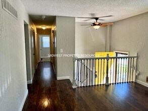 913 SW Speas Dr in Blue Springs, MO - Building Photo - Building Photo
